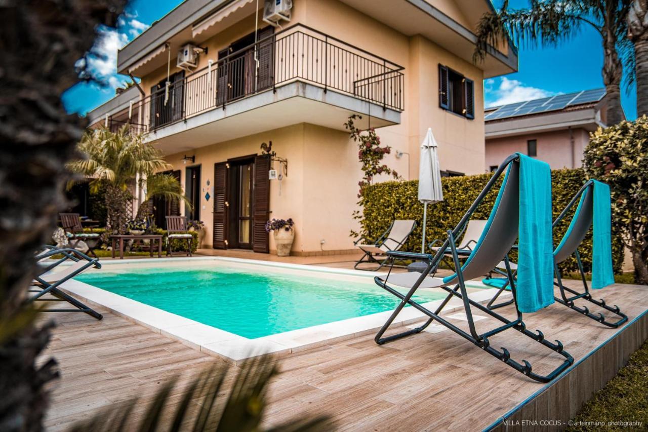 Casa Vacanze Etna Cocus ซานตา เวเนรินา ภายนอก รูปภาพ