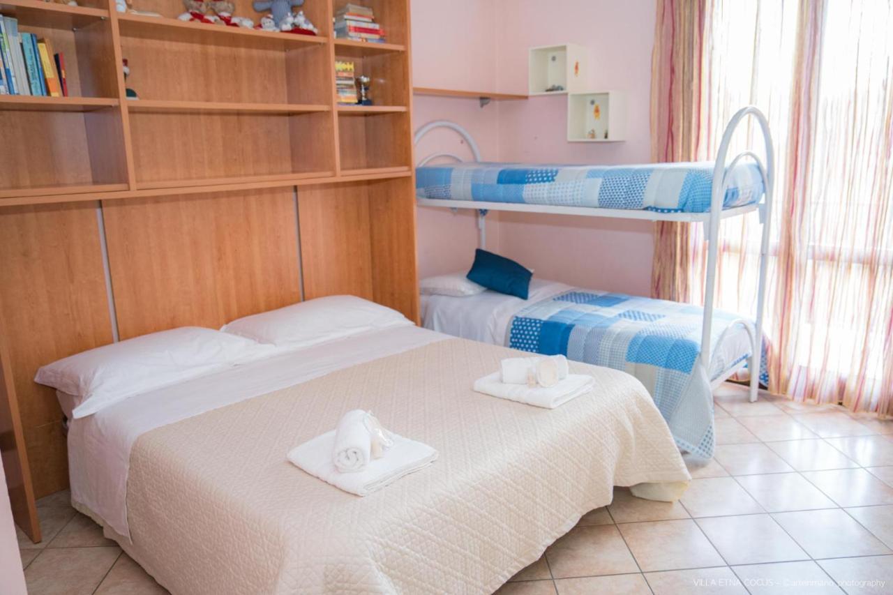 Casa Vacanze Etna Cocus ซานตา เวเนรินา ภายนอก รูปภาพ
