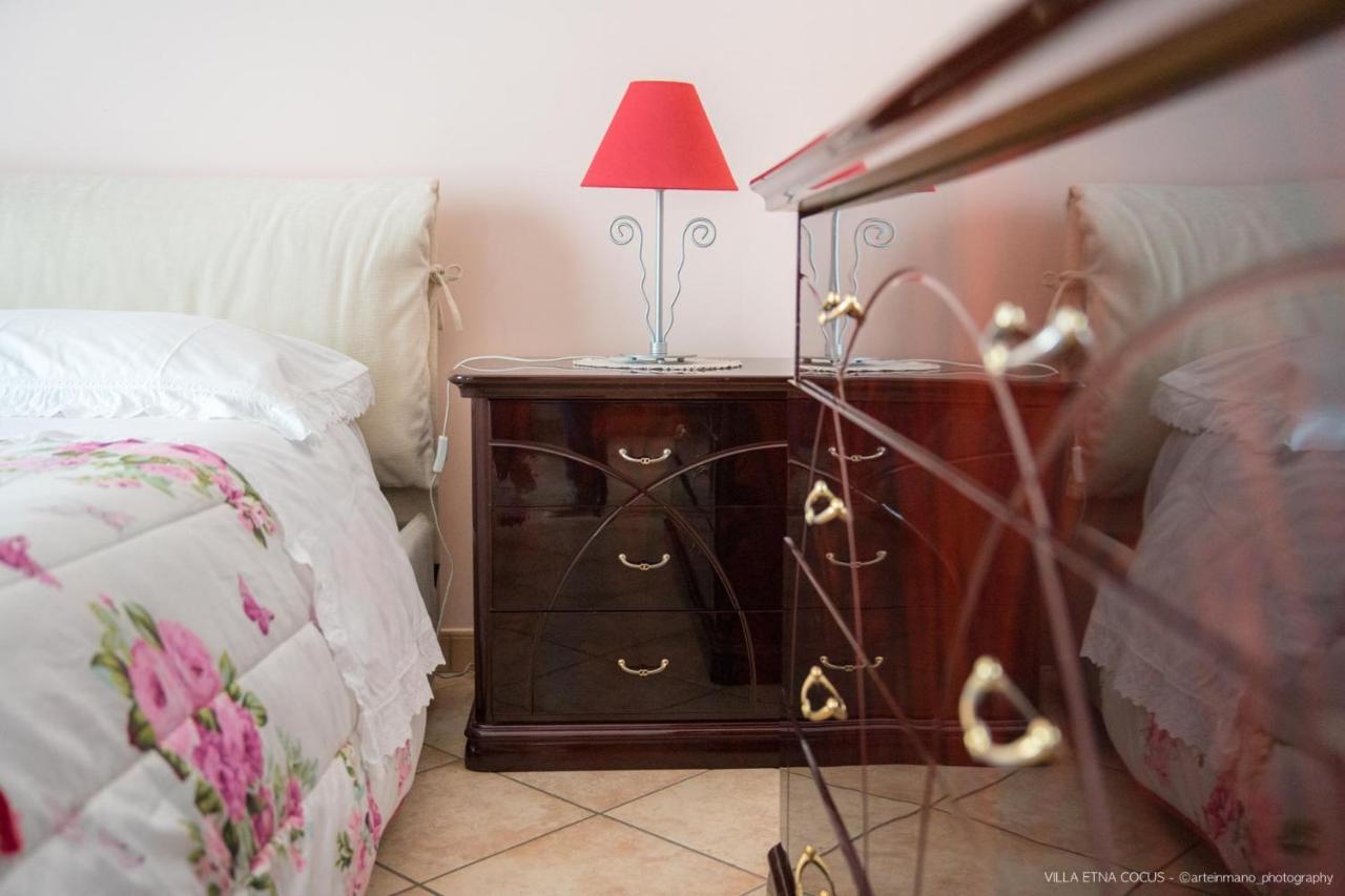 Casa Vacanze Etna Cocus ซานตา เวเนรินา ภายนอก รูปภาพ